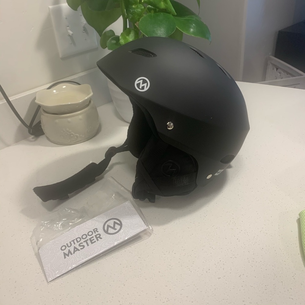 NEW! Unisex Kelvin Helmet Sz M